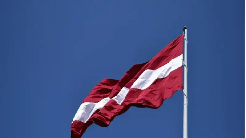 Latvian Citizenship by Descent
