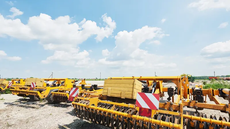 construction equipment supplier